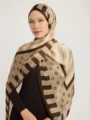 Schaless Aurora Açık Kahverengi Desenli Janjanlı Şal Resmi