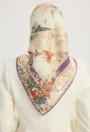 Schaless Serica Ekru Floral Desenli Twill İpek Eşarp Resmi-2