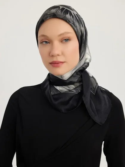Schaless Aurora Gri Desenli Janjanlı Eşarp Resmi-1