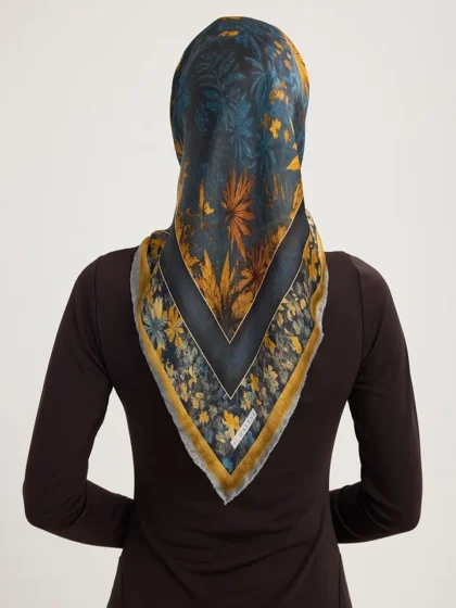 Schaless Aurora Gri Yaprak Desenli Janjanlı Eşarp Resmi-2