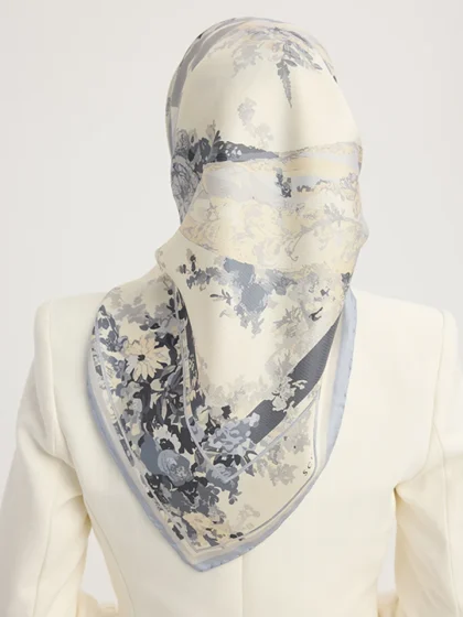 Schaless Serica İndigo Floral Desenli Twill İpek Eşarp Resmi-2