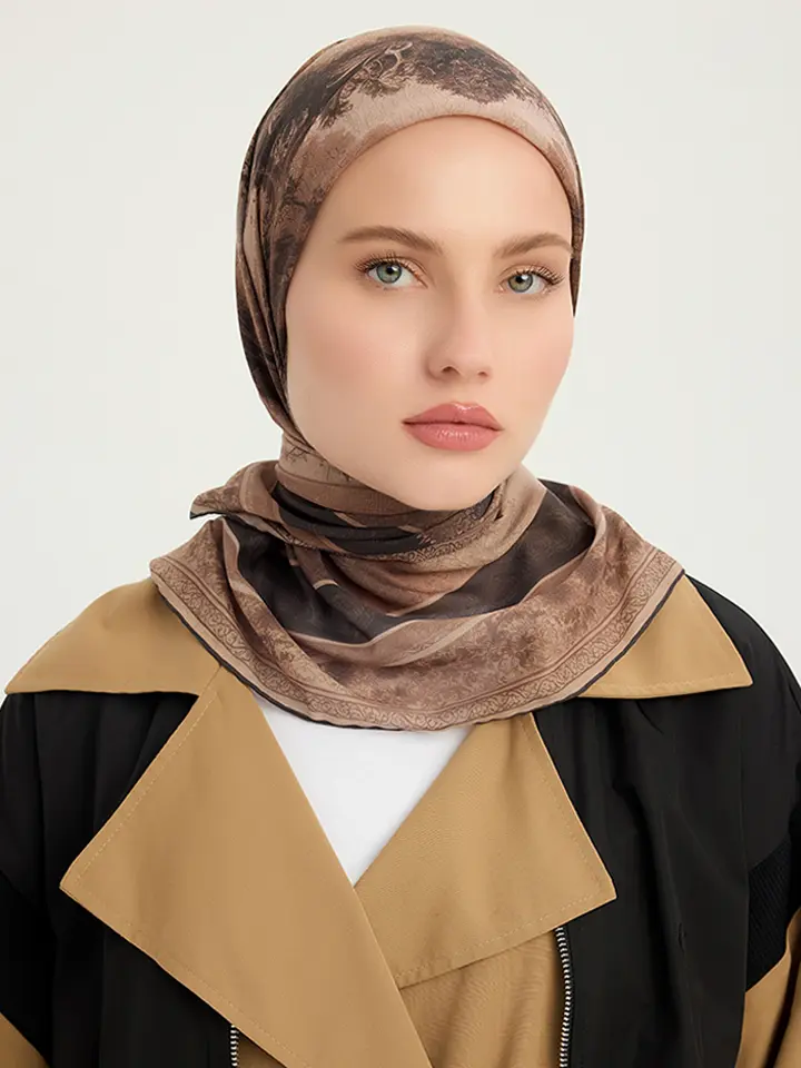 Schaless Efilia Kahverengi Mandala Desenli Janjanlı Eşarp Resmi