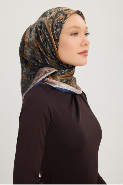 Schaless Aurora Lacivert Desenli Janjanlı Eşarp-2