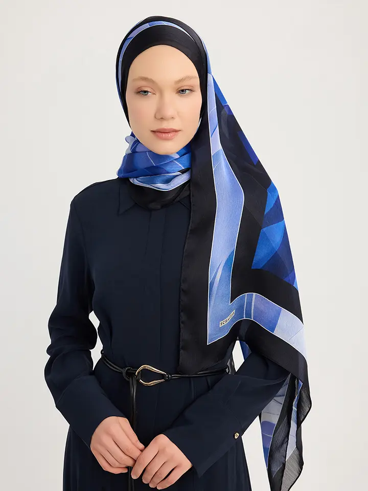 Schaless Aurora Lacivert Modern Desenli Janjanlı Şal Resmi