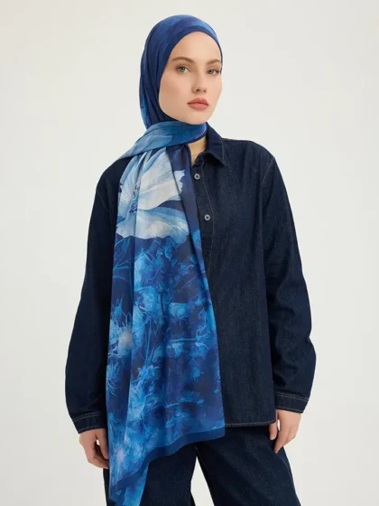 Schaless Efilia Lacivert Monokrom Desenli Şal Resmi