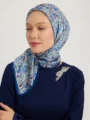 Schaless Aurora Mavi Çiçek Desenli Janjanlı Eşarp Resmi
