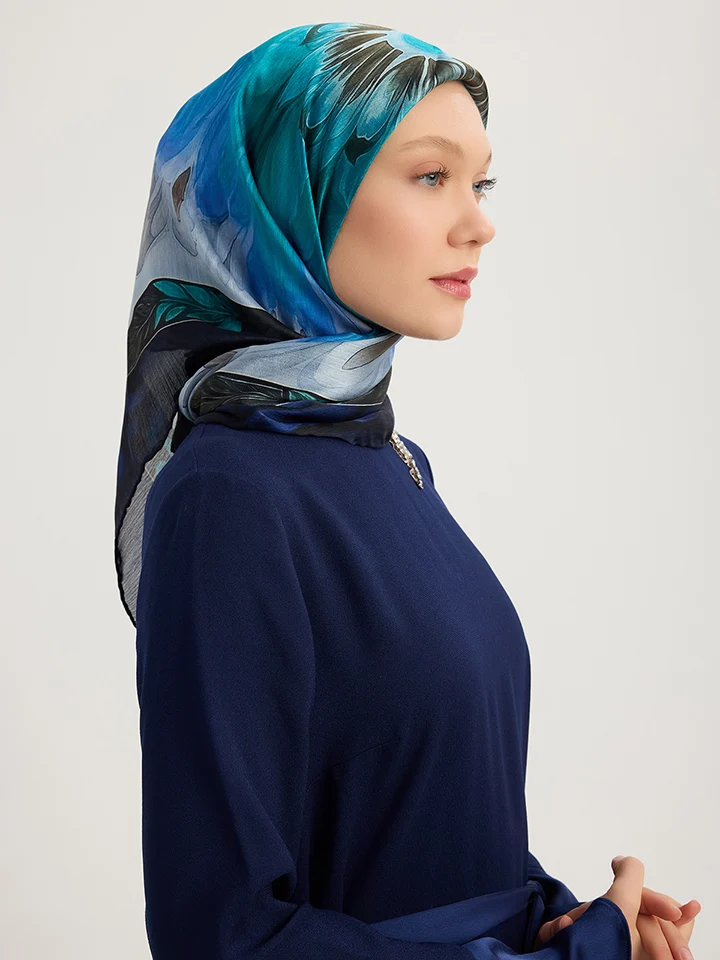 mavi-janjan-esarp-1806-08-yan