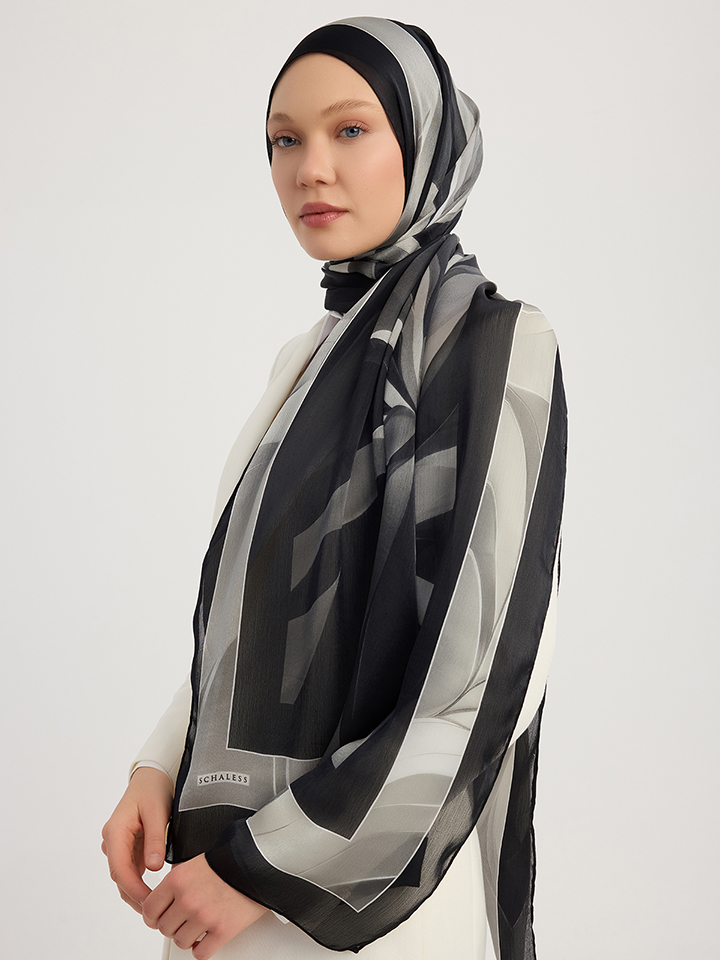 Schaless Aurora Siyah Modern Desenli Janjanlı Şal Resmi