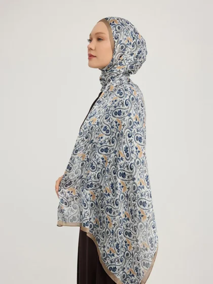 Schaless Aurora Mavi Çiçek Desenli Janjanlı Şal Resmi-2