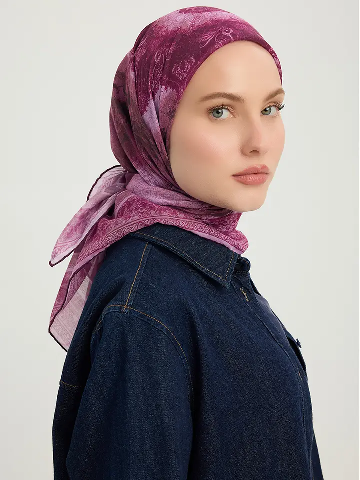 Schaless Efilia Mürdüm Mandala Desenli Janjanlı Eşarp Resmi