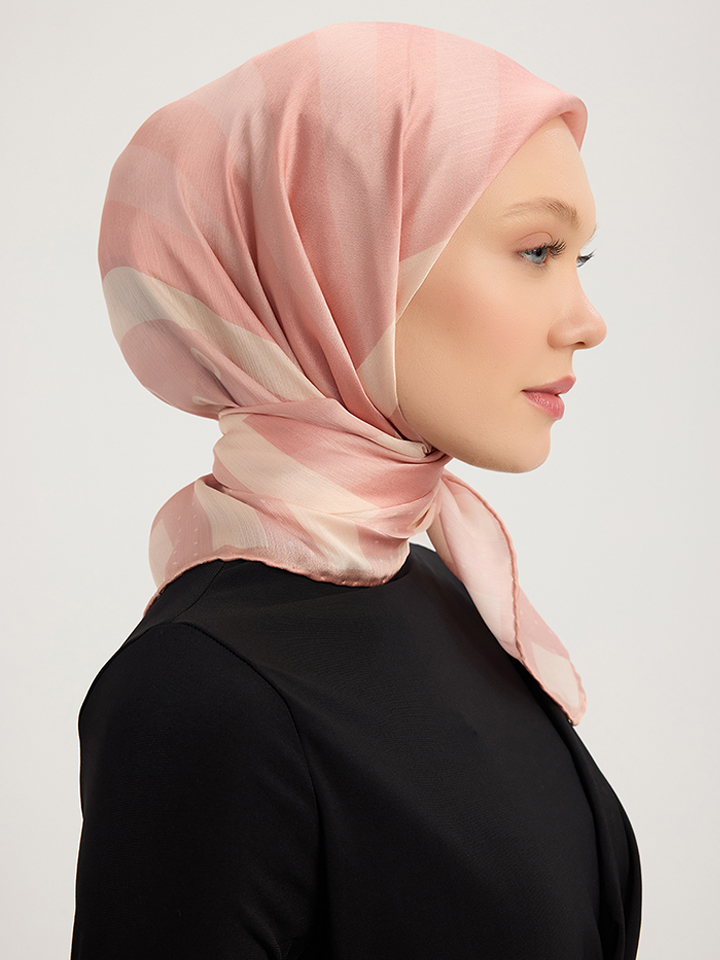 Schaless Aurora Mavi Geometrik Desenli Janjanlı Eşarp Resmi-2