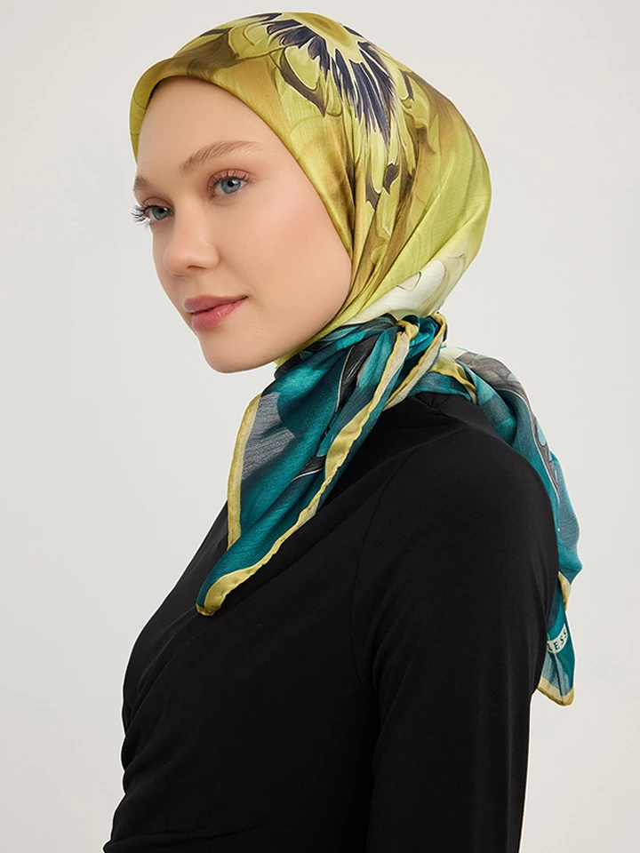 Schaless Aurora Sarı Desenli Janjanlı Eşarp Resmi-1