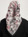 Schaless Serica Siyah Barok Floral Desenli Twill İpek Eşarp Resmi-2
