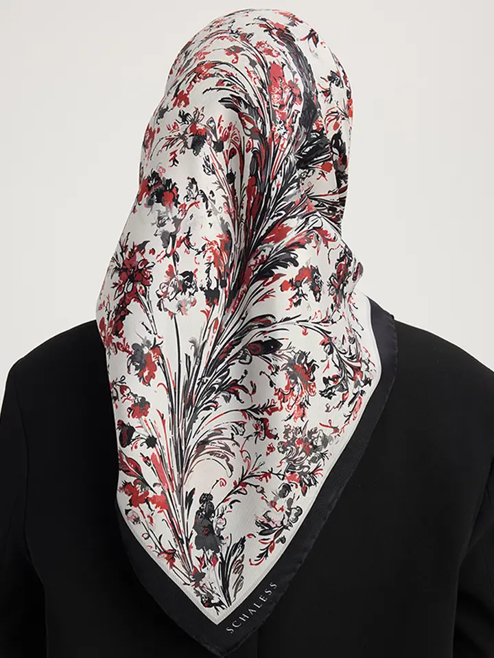 Schaless Serica Siyah Barok Floral Desenli Twill İpek Eşarp Resmi-2