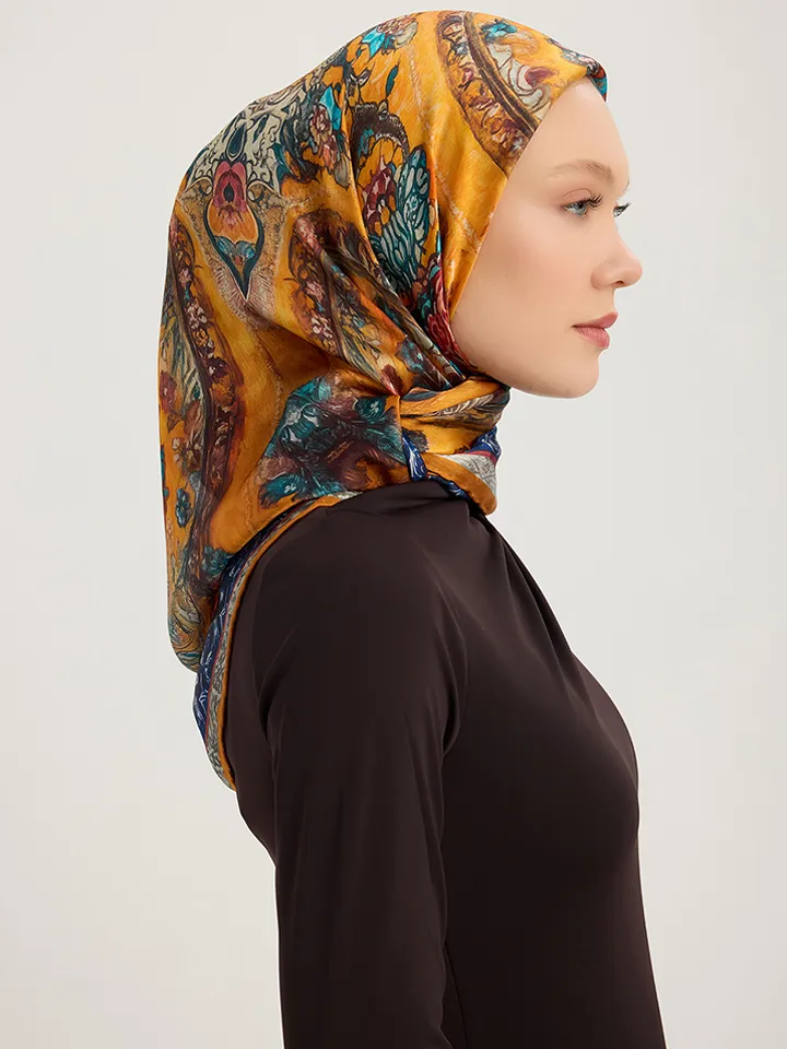Schaless Altın Bahçe Turuncu Çiçek Desenli Janjanlı Eşarp Resmi-2