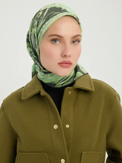 Schaless Efilia Yeşil Paisley Desenli Janjanlı Eşarp Resmi-2