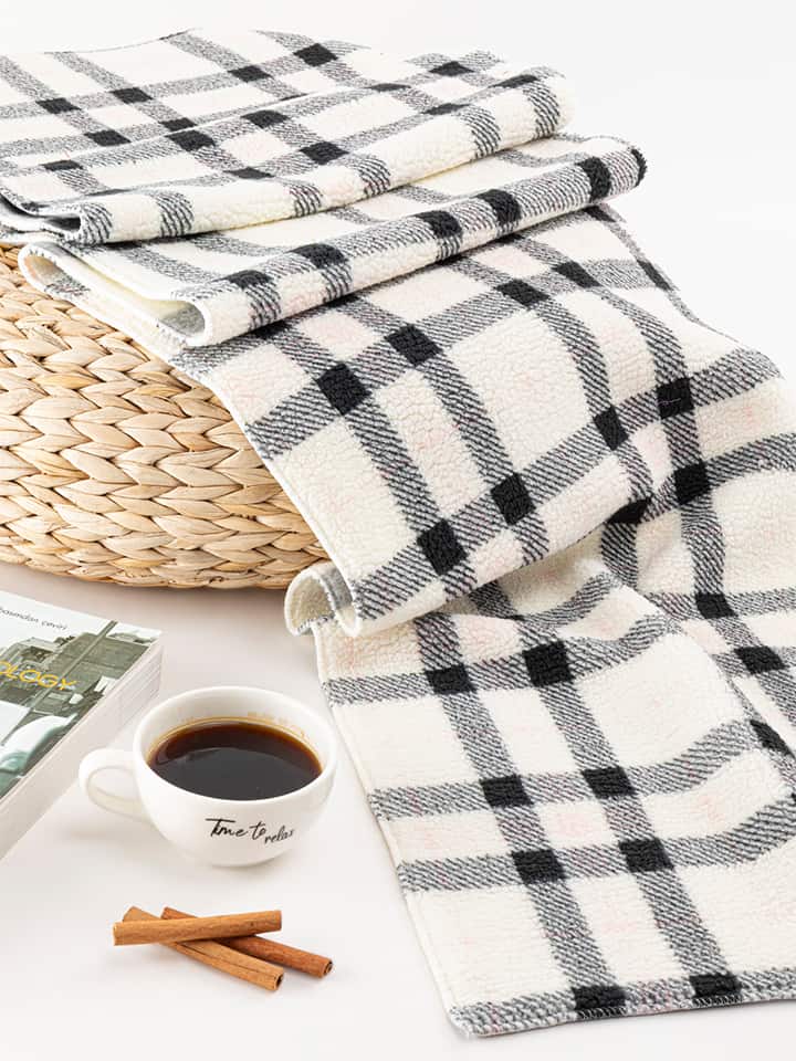 beyaz-yumusak-ekoseli-premium