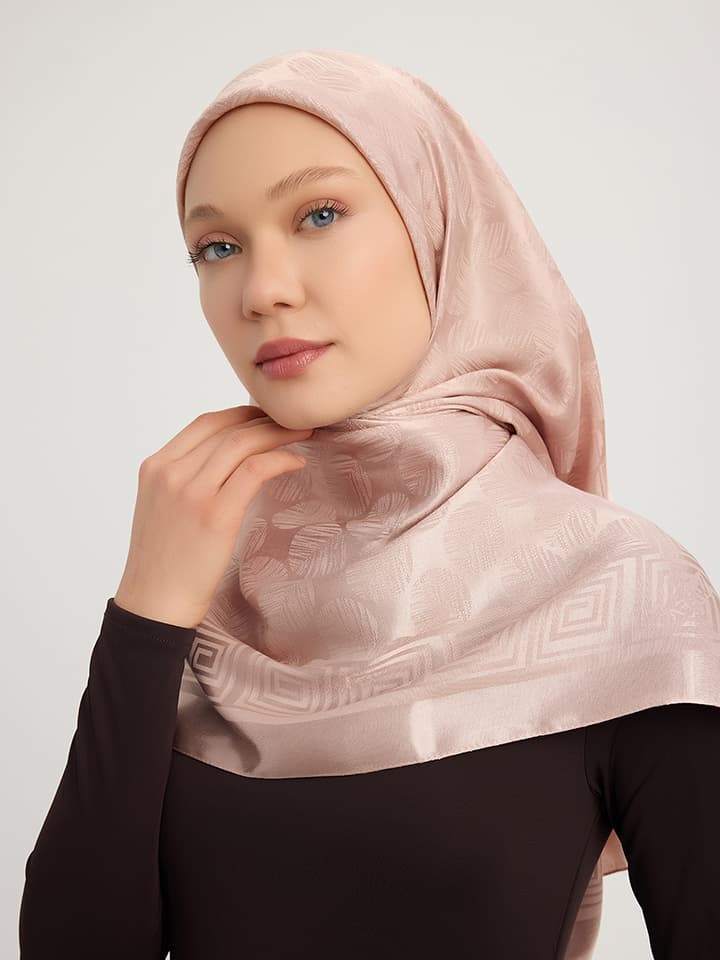 somon-parlak-saten-esarp