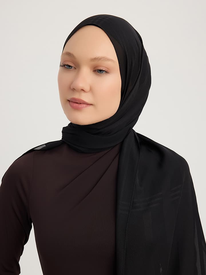 Siyah