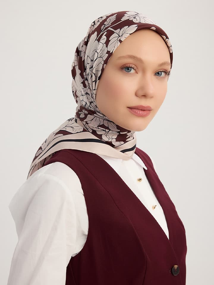 Çiçek Rüyası Bordo İpek Twill Eşarp 90x90 cm