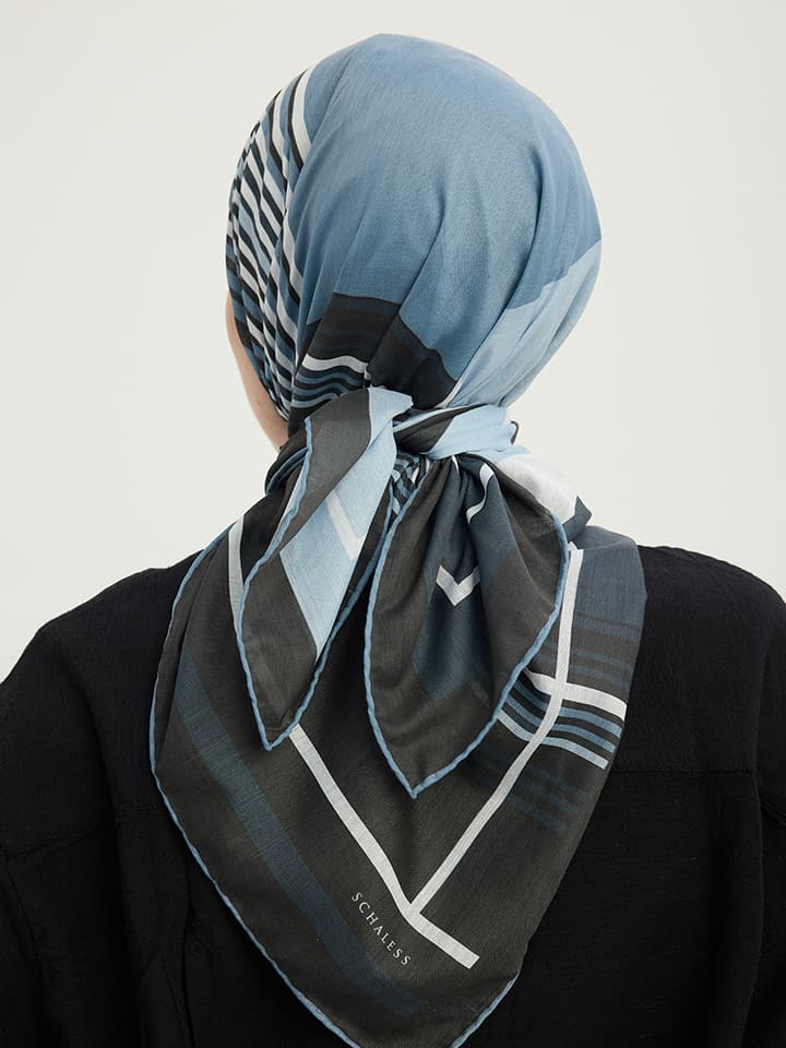 Gece ve Gündüz Mavi Efilia Desenli Eşarp 90x90 cm