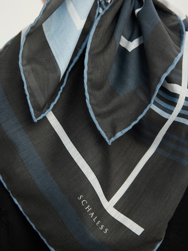 Gece ve Gündüz Mavi Efilia Desenli Eşarp 90x90 cm