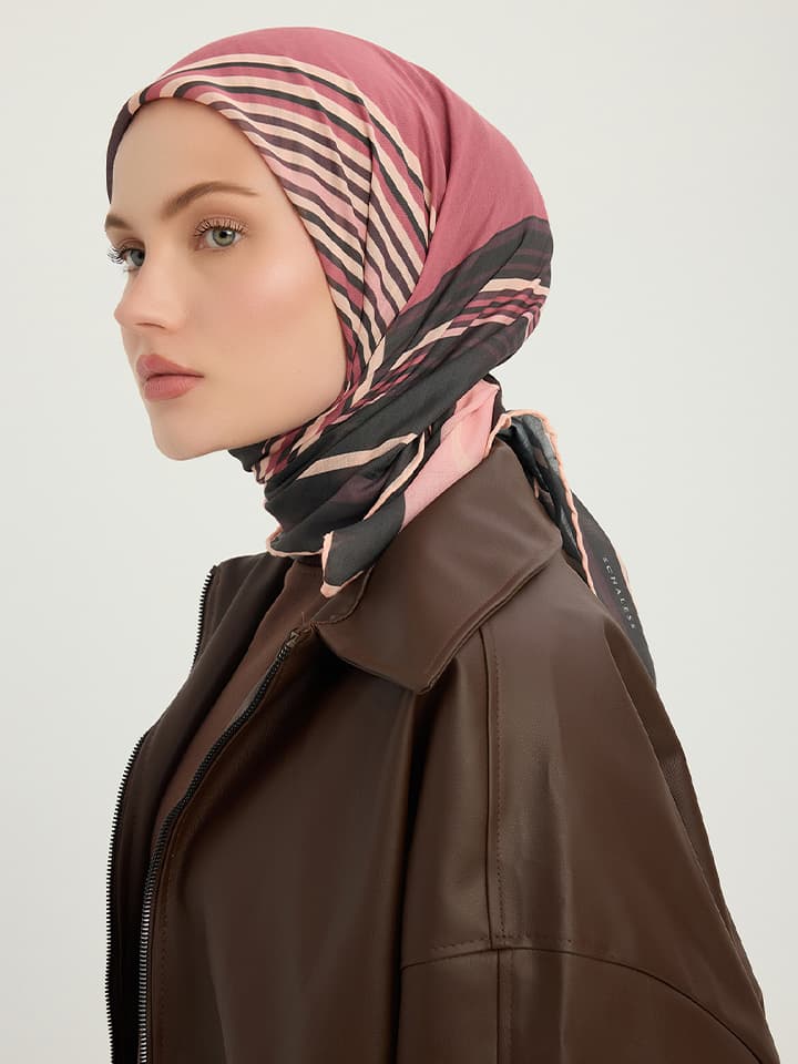 Gece ve Gündüz Gül Kurusu Efilia Desenli Eşarp 90x90 cm