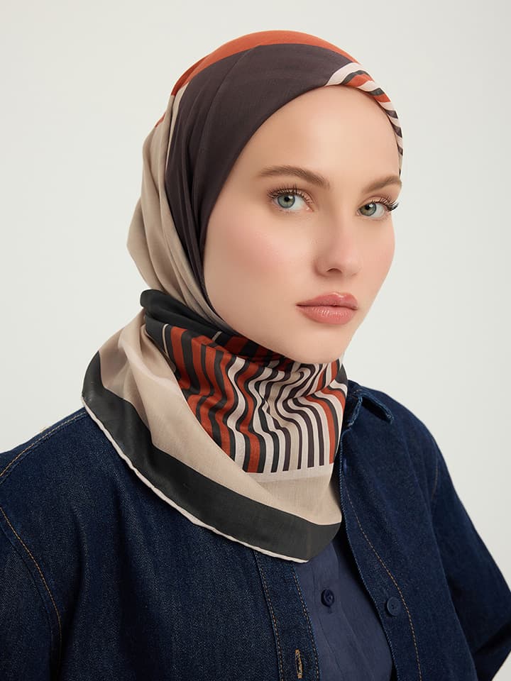 Gece ve Gündüz Turuncu Efilia Desenli Eşarp 90x90 cm