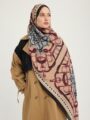 Süvarinin Arması Bordo Vierra Desenli Viskon Şal 70x190 cm