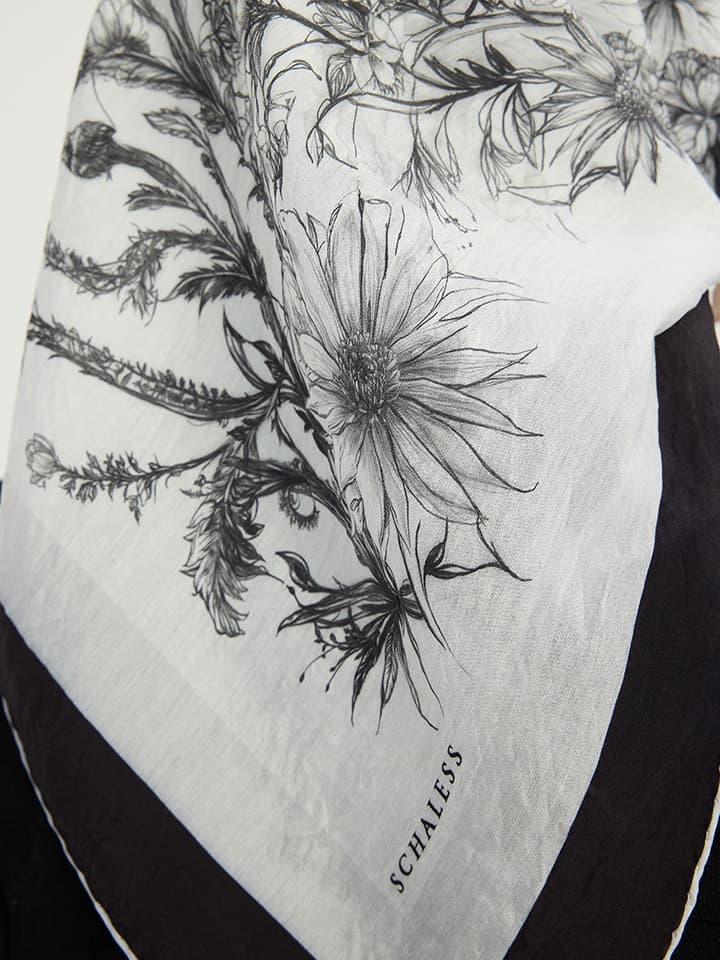 Sessiz Botanik Gri Vierra Desenli Viskon Şal 90x90 cm