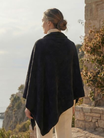 Çıtçıtlı Premium Omuz Şalı Panço - Siyah